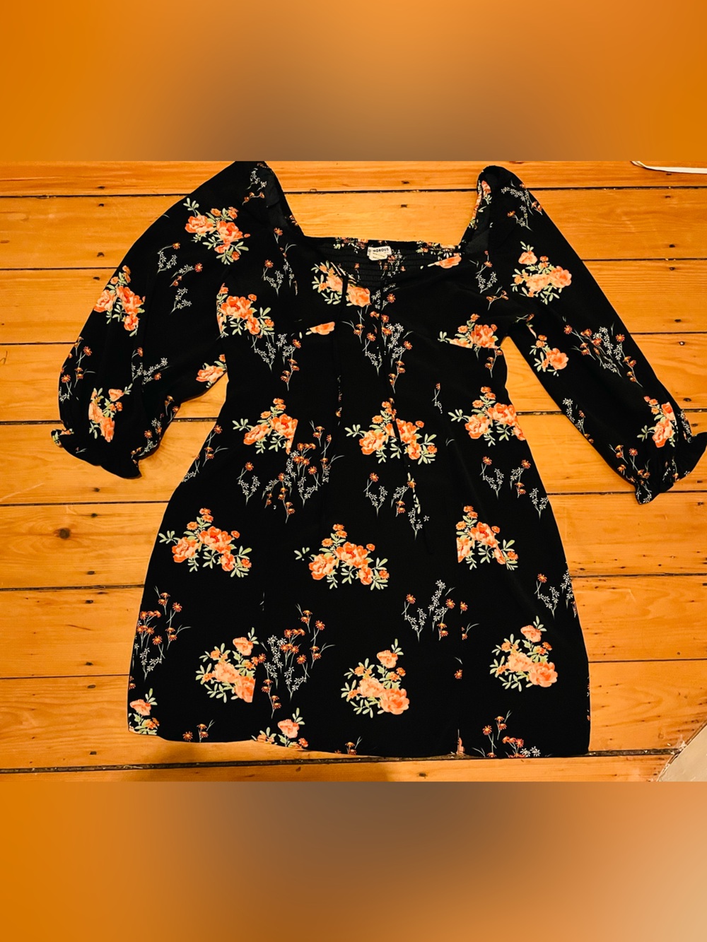 Glamorous Black Floral Puff-Sleeve Mini Dress with Pink Blooms